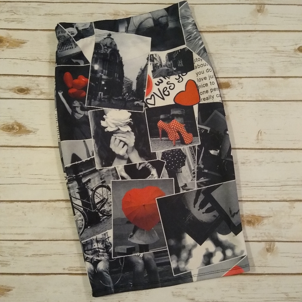 Cleo Apparel Photo Graph Pencil Skirt (Jr's) - Picture 2 of 6